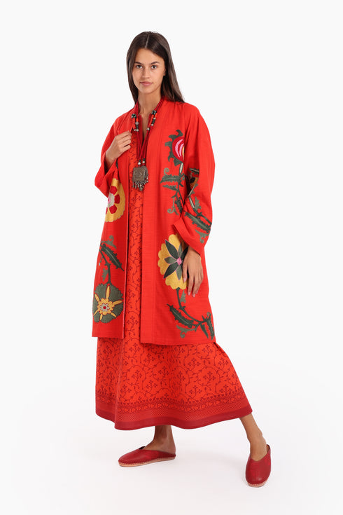 Fully embroidered short coat in cotton slub with pockets